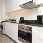 Apartment In The Heart Of Town